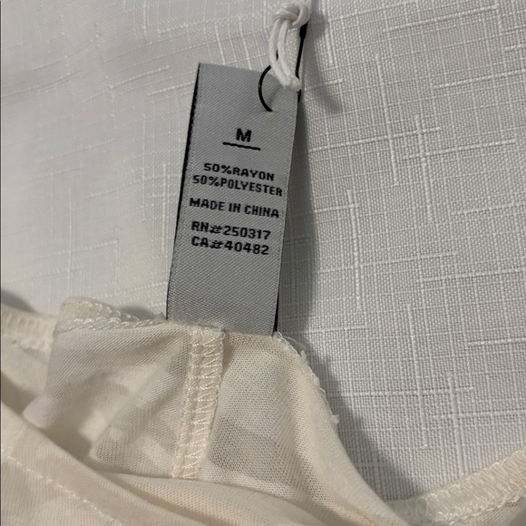 Varley Zebra Jersey Knit Almo Tee Vanilla White SZ M cap sleeve active wear NWT - Picture 5 of 12